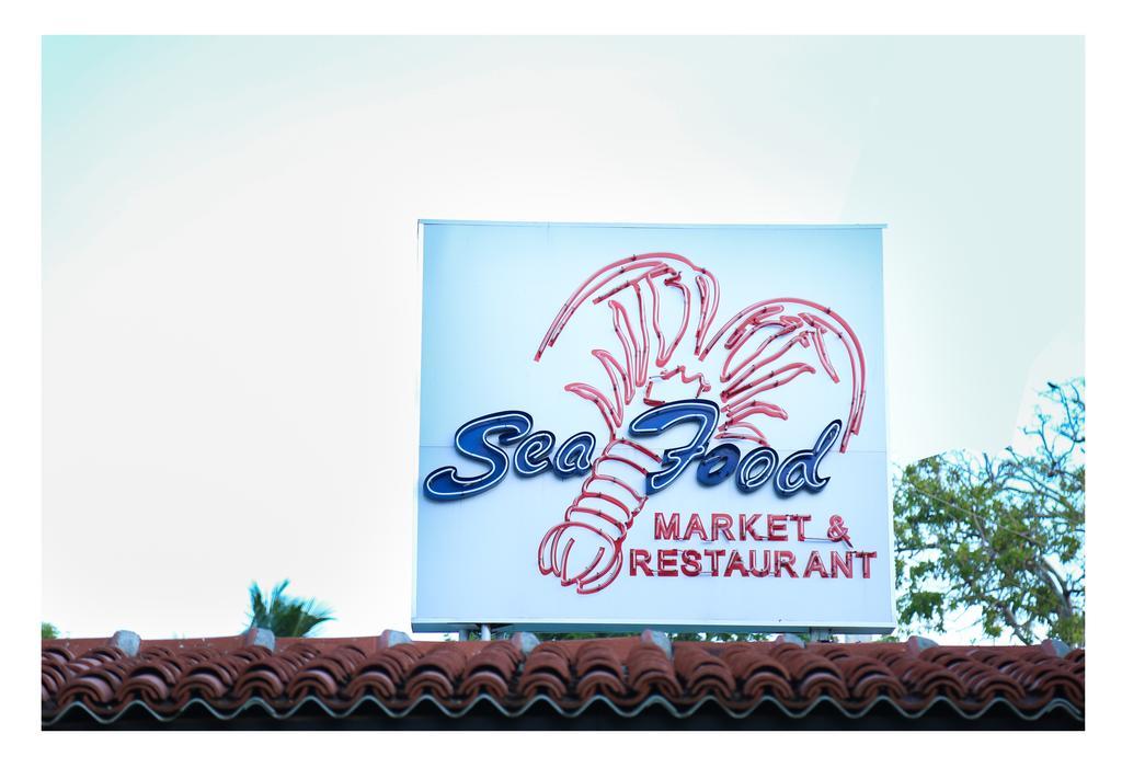Earl'S Red Passikudah Hotel Exterior foto