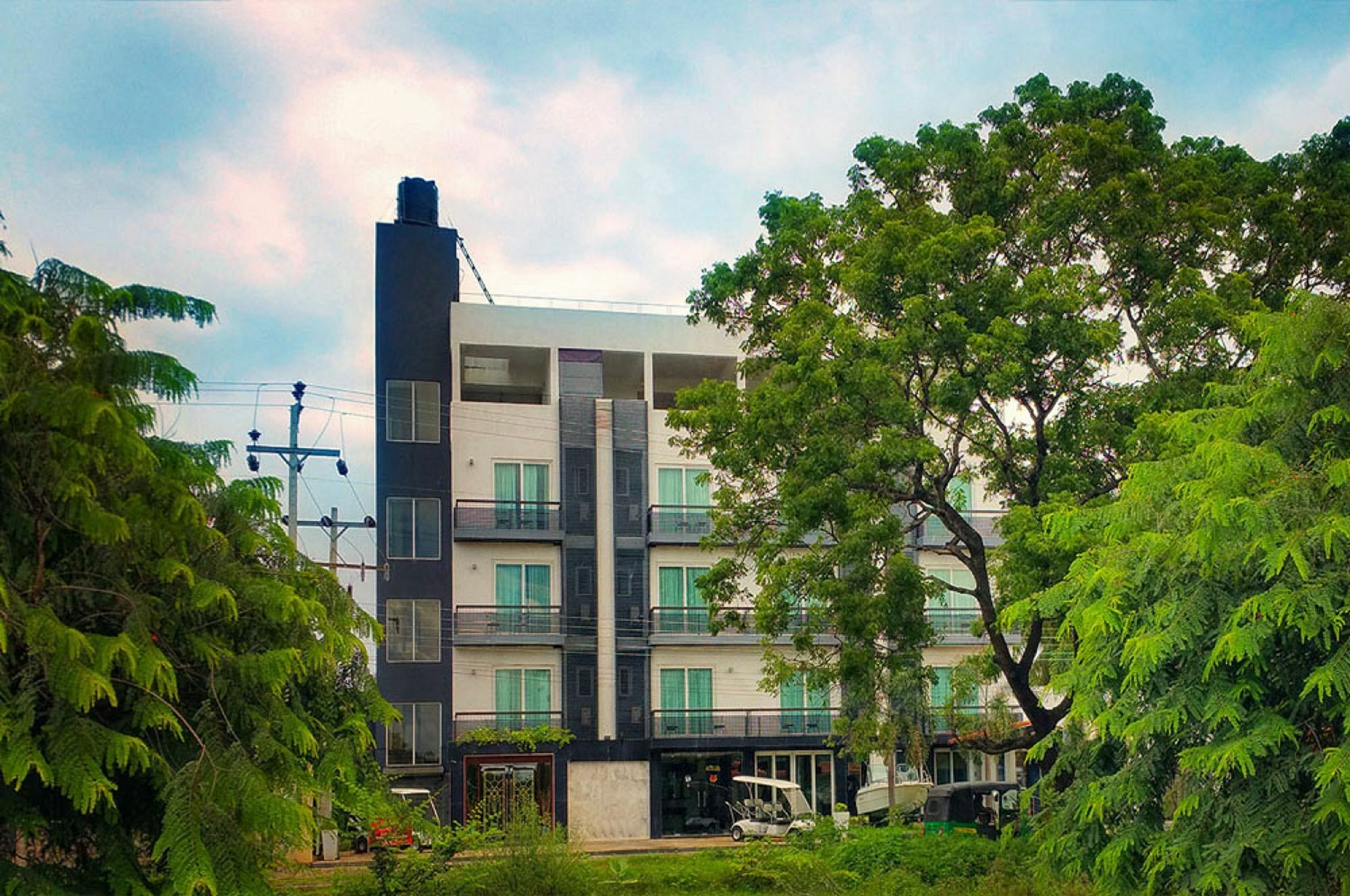 Earl'S Red Passikudah Hotel Exterior foto